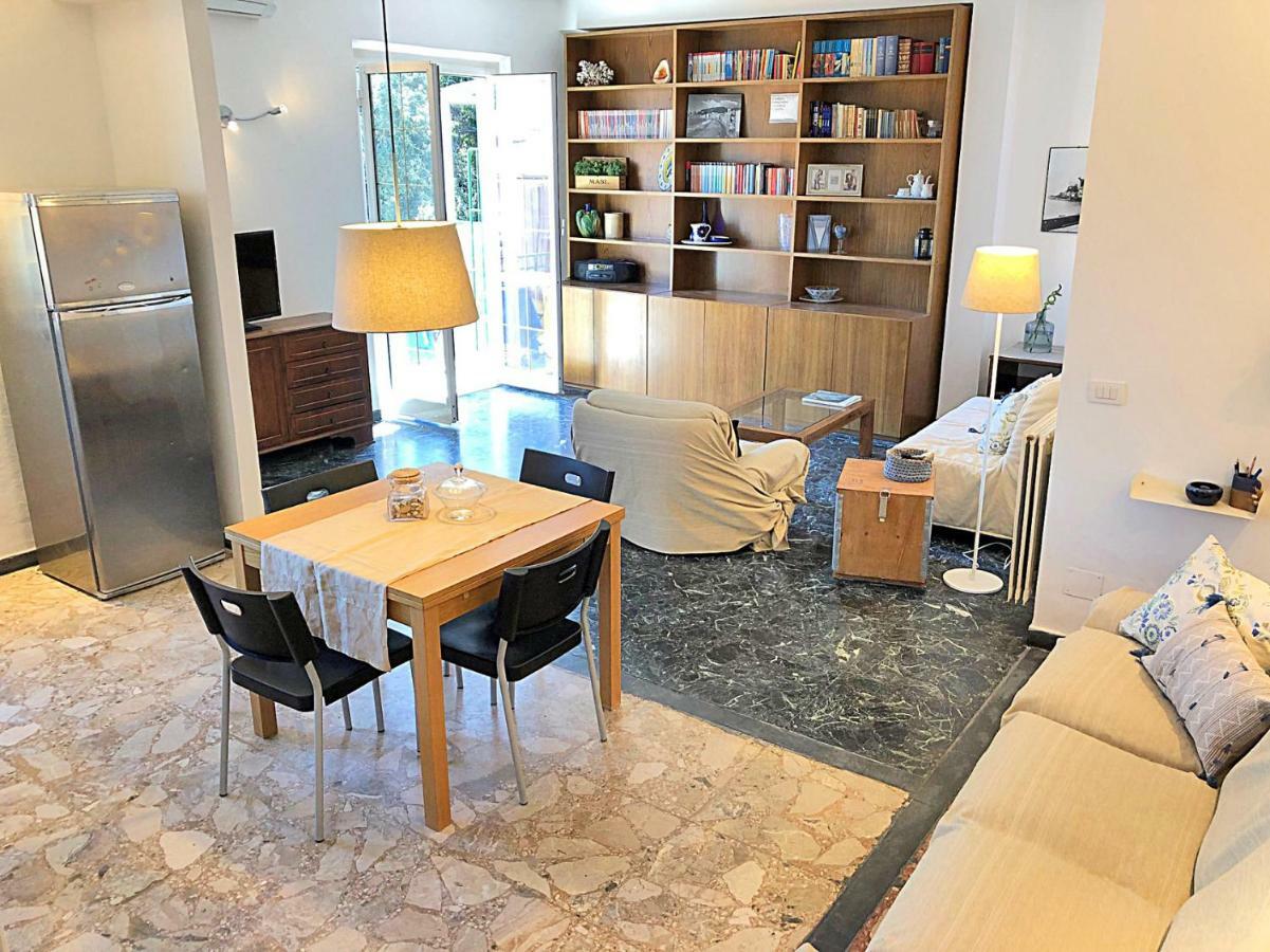 Il Mare A Due Passi Apartment Lerici Luaran gambar