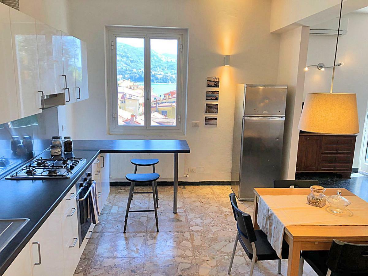 Il Mare A Due Passi Apartment Lerici Luaran gambar